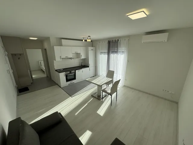 Kiadó lakás Veszprém 45 nm