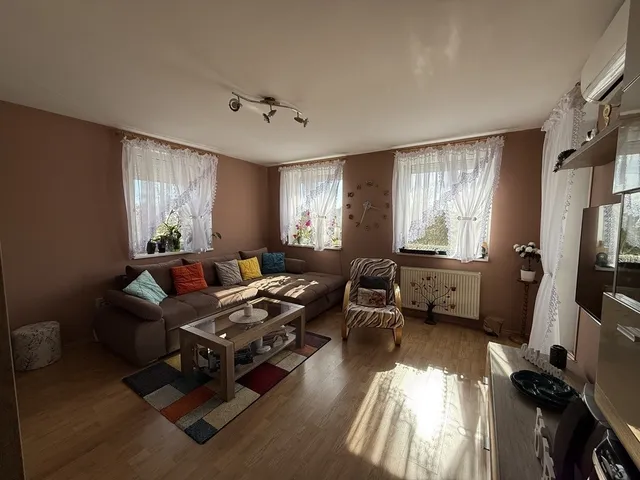 Eladó lakás Veszprém 71 nm