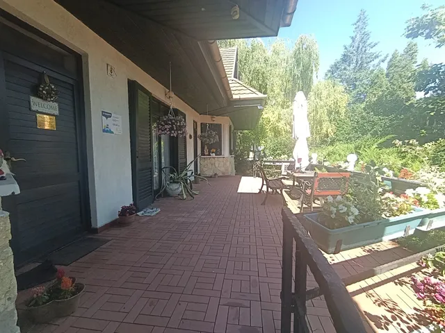 Eladó ház Eplény 340 nm