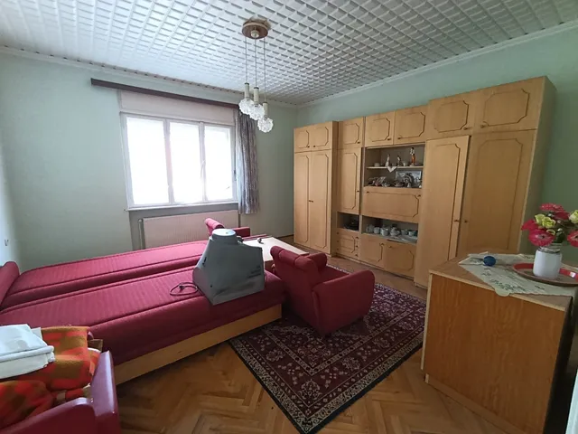 Eladó ház Bakonynána 93 nm