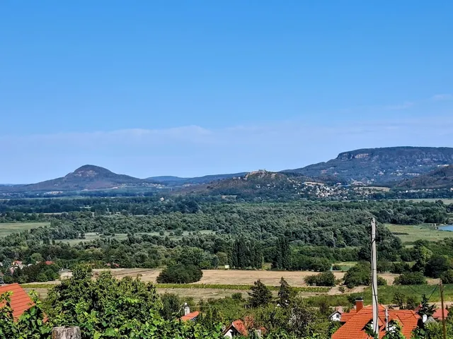 Eladó nyaraló Balatonederics, Sárkányhegyi 69 nm