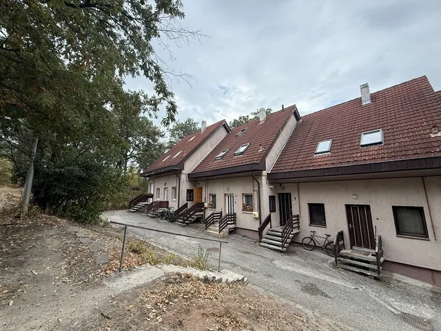 Eladó lakás Balatonfűzfő 51 nm