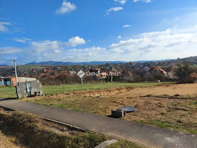 Eladó telek Noszvaj 904 nm