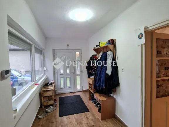 Eladó ház Iváncsa 105 nm