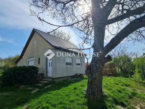 Eladó ház Vál 75 nm