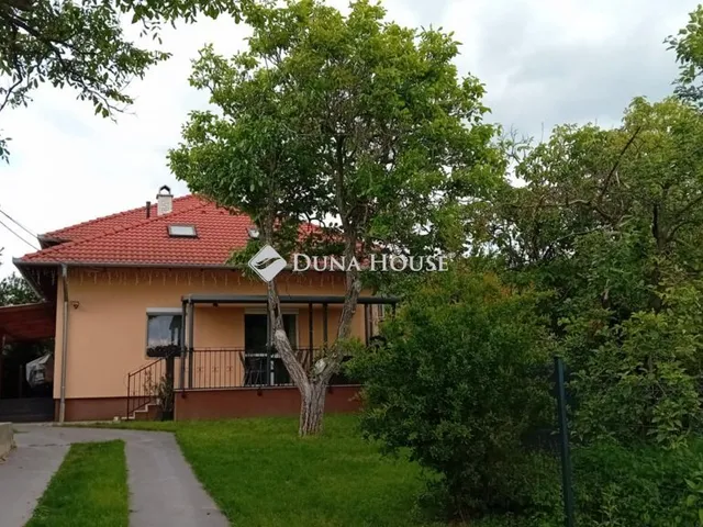Eladó ház Diósd 155 nm