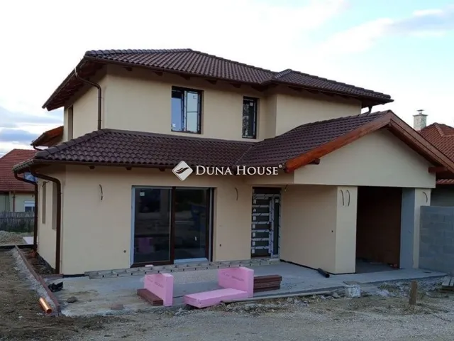 Eladó ház Solymár 127 nm