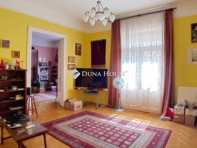 Eladó lakás Budapest V. kerület 85 nm