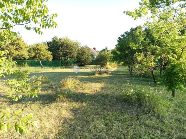 Eladó telek Solymár 1317 nm