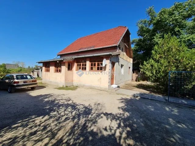 Eladó ház Ercsi 150 nm