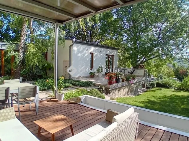 Eladó ház Nagykovácsi, Pitypang utca 237 nm