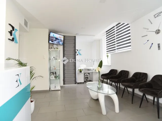 Eladó kereskedelmi és ipari ingatlan Budapest XIII. kerület 208 nm