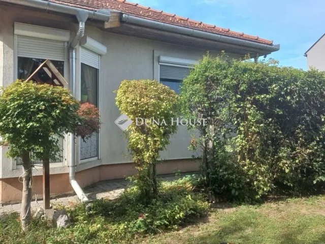 Eladó ház Nagykovácsi, Nagyszénás utca 155 nm