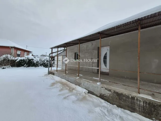 Eladó ház Ercsi 60 nm