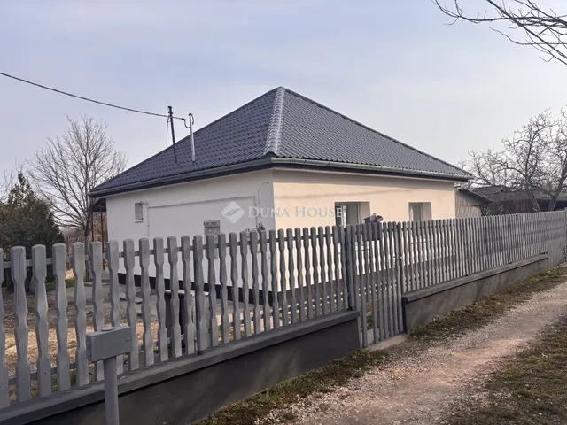 Eladó ház Ercsi 60 nm