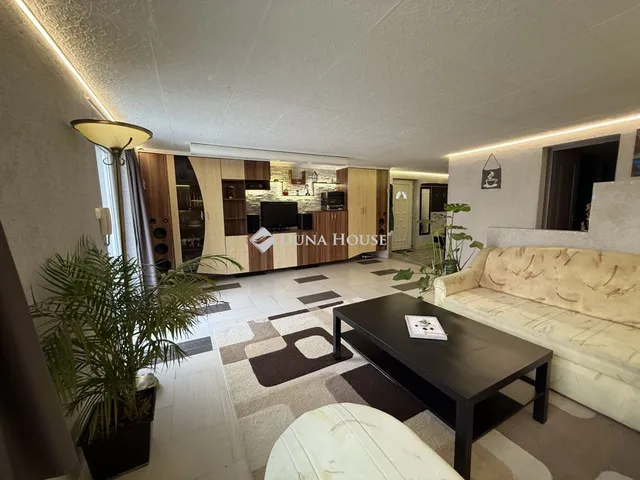 Eladó ház Érd 160 nm