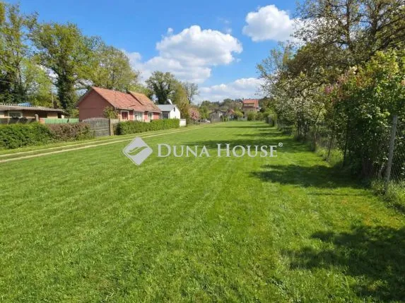 Eladó telek Diósd 1393 nm