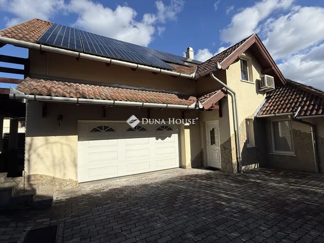 Eladó ház Diósd 272 nm