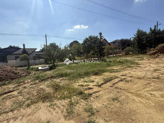 Eladó telek Diósd 1200 nm