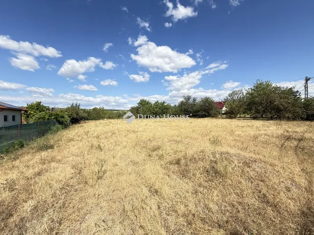 Eladó telek Sóskút, Rét utca 1529 nm