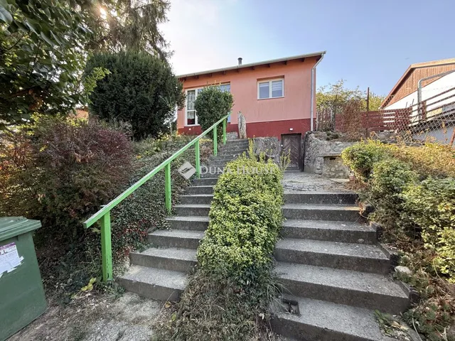 Eladó nyaraló Kulcs 40 nm