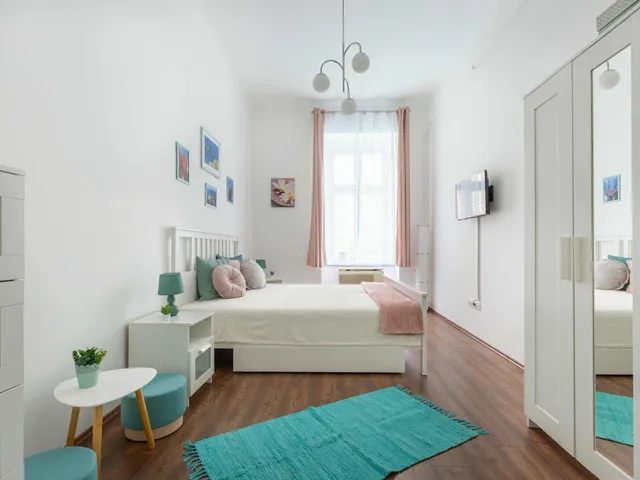 Kiadó lakás Budapest VI. kerület, Nagykörúton kívüli terület 27 nm