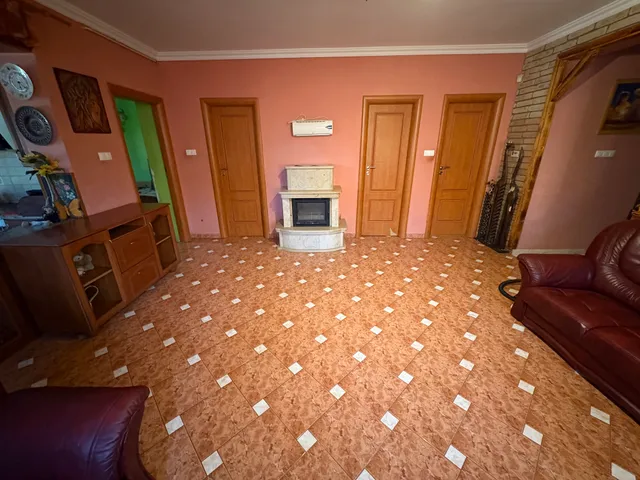Eladó ház Nyíregyháza, Korányi-kertváros 144 nm