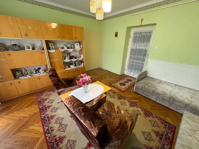 Eladó lakás Nyíregyháza, Érkert 34 nm