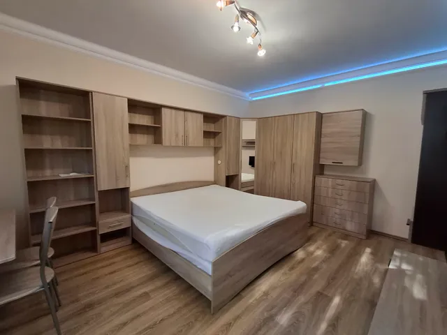 Eladó lakás Nyíregyháza, Érkert 27 nm