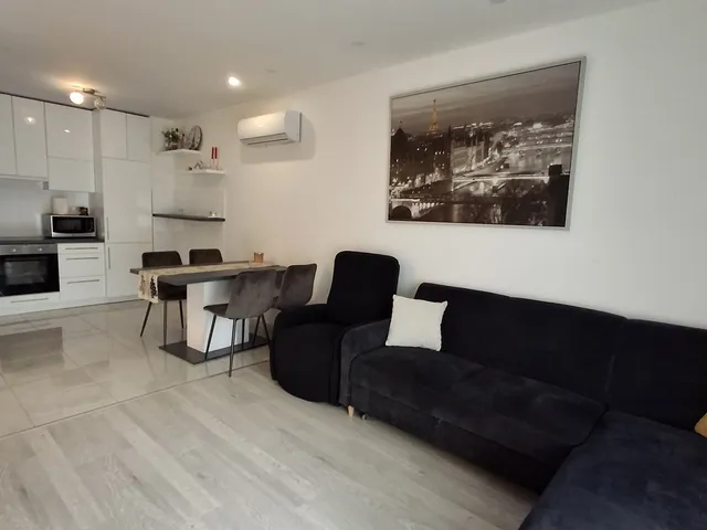 Kiadó lakás Nyíregyháza, Belváros, Sólyom köz 50 nm