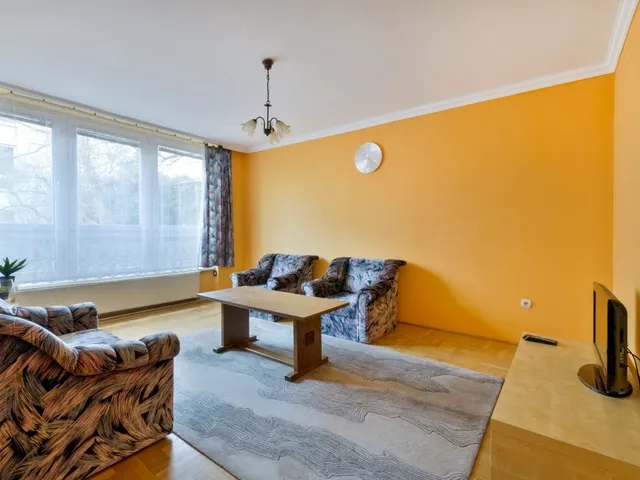 Kiadó lakás Budapest XII. kerület, Orbánhegy 66 nm