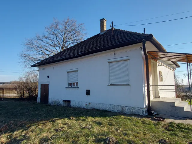 Eladó ház Emőd 56 nm