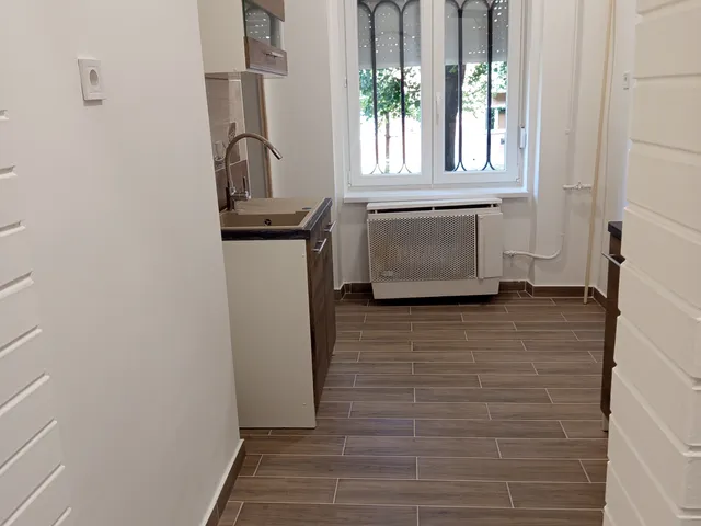 Kiadó lakás Miskolc, Csabai kapu 36 nm