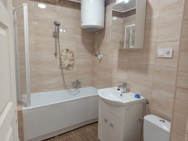 Kiadó lakás Miskolc, Csabai kapu 36 nm