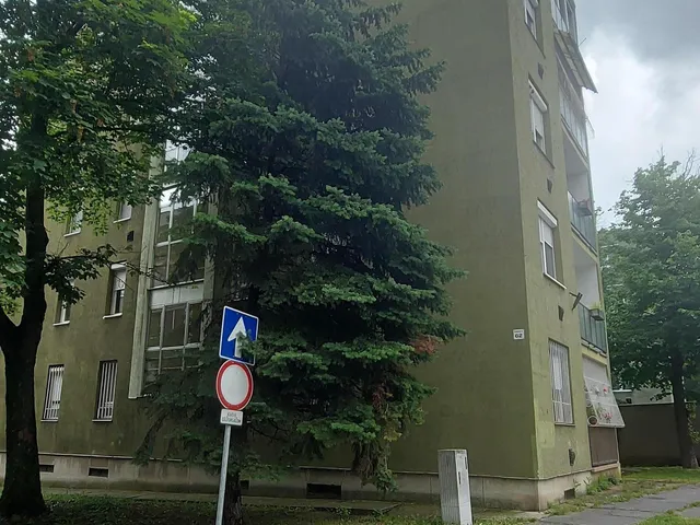 Kiadó lakás Miskolc, Szentpéteri kapu 56 nm