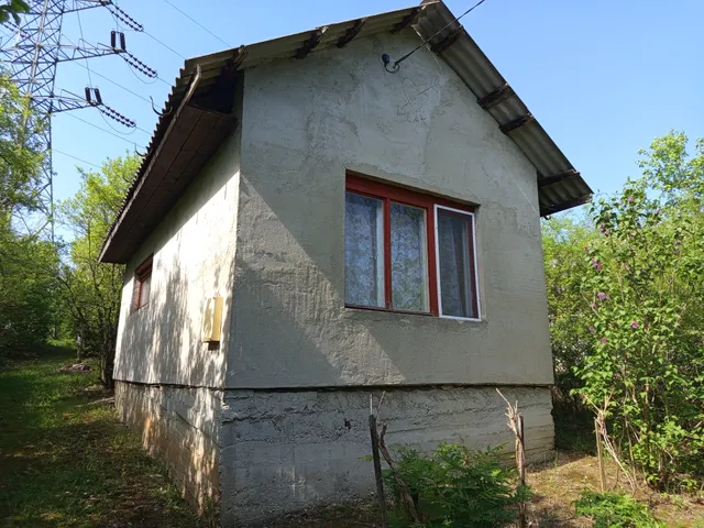 Eladó üdülő és hétvégi ház Mályi, Kernyedűlő 25 nm