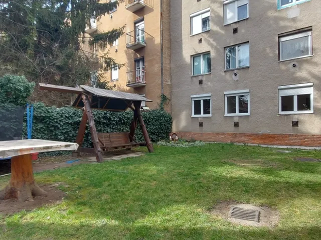 Eladó lakás Miskolc, Selyemrét, Latabár 56 nm