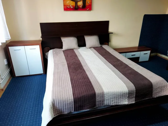 Kiadó lakás Miskolc, Belváros, Serház 27 nm