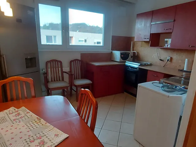 Kiadó lakás Miskolc, Bulgárföld 51 nm