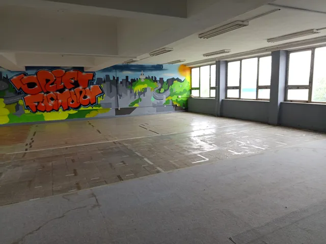 Kiadó kereskedelmi és ipari ingatlan Miskolc, Diósgyőr, Gózon Lajos 160 nm