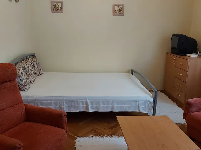 Kiadó lakás Miskolc, Selyemrét, Baross Gábor 1. 36 nm