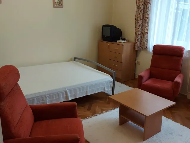 Kiadó lakás Miskolc, Selyemrét, Baross Gábor 1. 36 nm