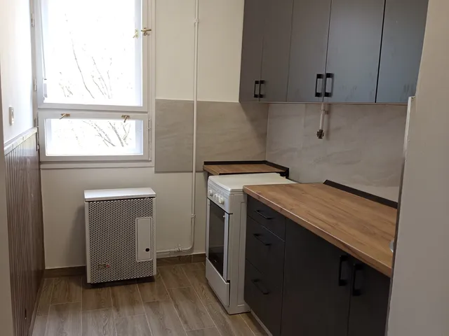 Kiadó lakás Miskolc, Győri kapu 56 nm