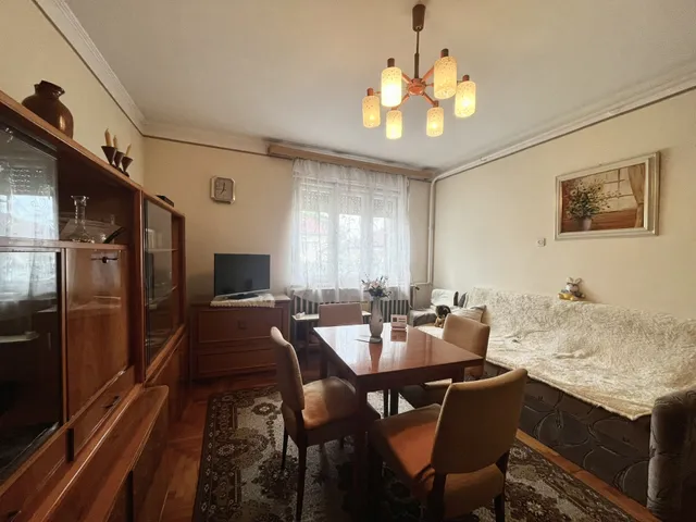 Eladó ház Miskolc, Szirma 75 nm