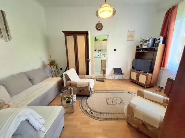 Eladó lakás Budapest IV. kerület, Berzevicky Gergely utca 43 nm