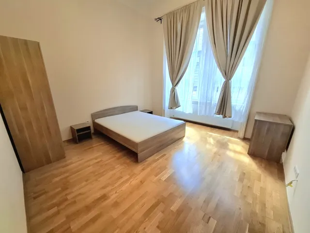 Eladó lakás Budapest VI. kerület 55 nm