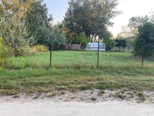 Eladó telek Kiskunlacháza 720 nm