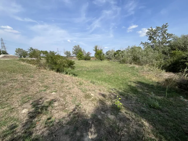 Eladó mezőgazdasági ingatlan Szeged, Sándorfalvi út 7815 nm