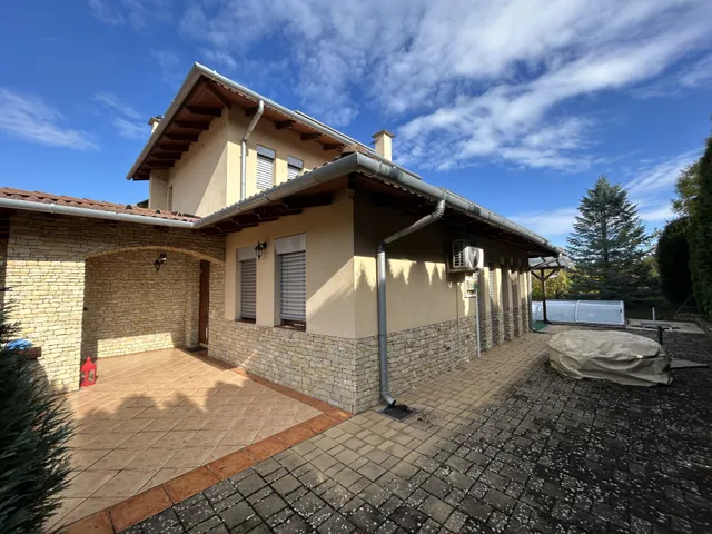 Eladó ház Balatonboglár 104 nm