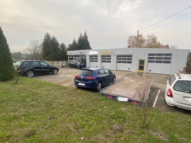 Eladó kereskedelmi és ipari ingatlan Szakály 290 nm